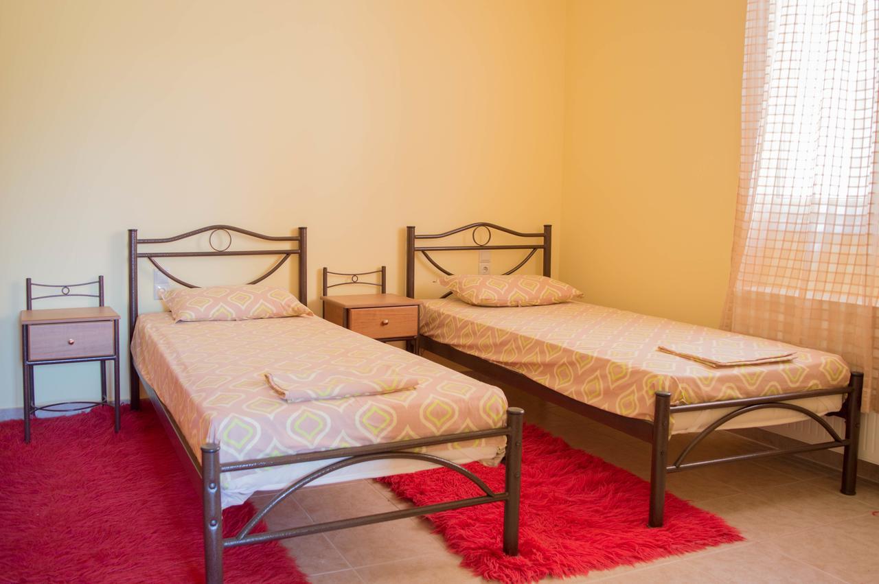 Manesi Apartments Boumboukas Kültér fotó