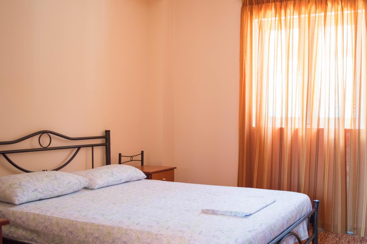 Manesi Apartments Boumboukas Kültér fotó